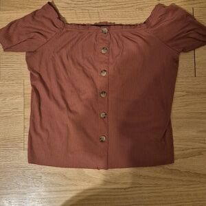Polly & Esther Off-Shoulder Button-Down Top‎ - Rust